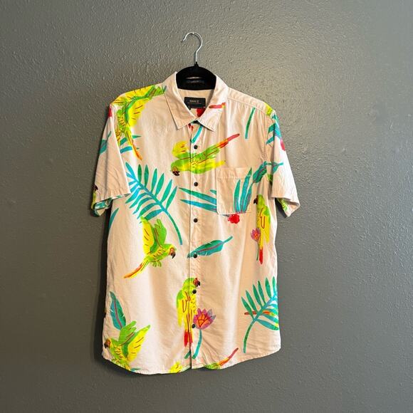 Roark Journey Macaw Short Sleeve Button Down Size M - Picture 2 of 6